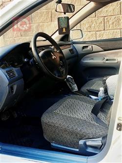 ميتسوبيشي لانسر